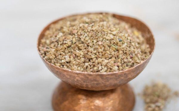 خواص ترنجبین چیست و چطور استفاده میشه؟